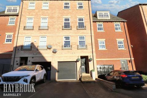 3 bedroom townhouse for sale, Barnsbridge Grove, Barnsley