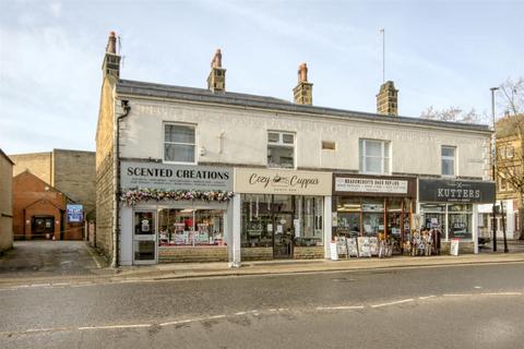 Retail property (high street) to rent, Central Buildings, Keighley Road, Skipton