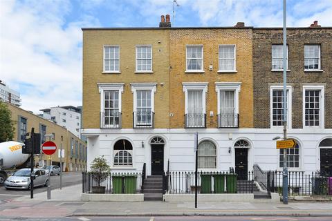 Commercial Road, Limehouse, E14