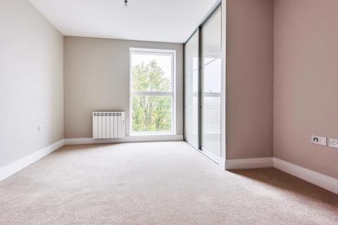 2 bedroom apartment for sale, Egham, Surrey