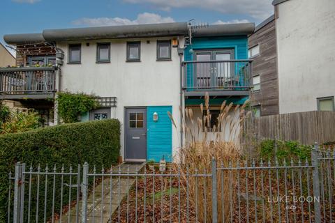 3 bedroom semi-detached house for sale, Endeavour Court, Plymouth PL1