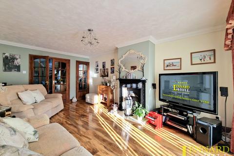 3 bedroom semi-detached house for sale, Burnt Mills Road, Basildon SS13