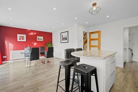 23 Aragon Drive, Sutton Coldfield, B73 6BQ