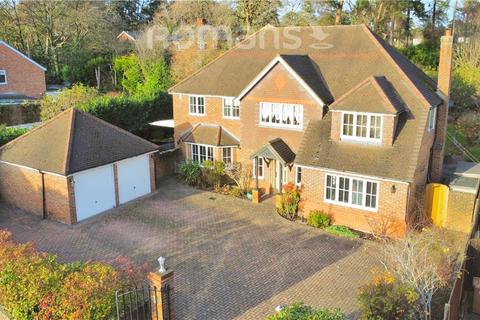 5 bedroom detached house for sale, Wellington Road, Sandhurst, Berkshire