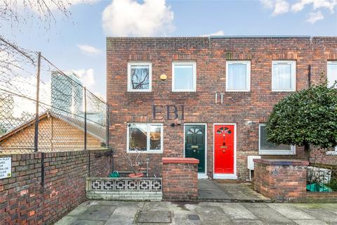 2 bedroom end of terrace house for sale, Saltwell Street, London, E14