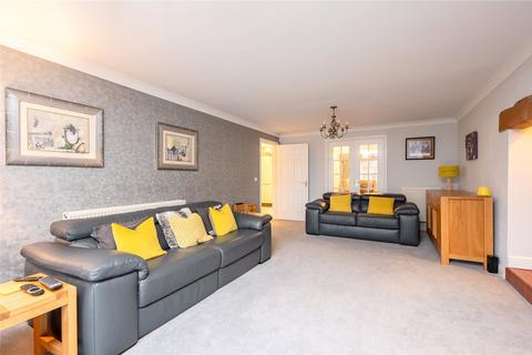 5 bedroom detached house for sale, Stoneleigh Close, Moortown, LS17