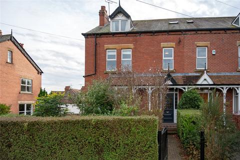 5 bedroom end of terrace house for sale, Langwith Terrace, Collingham, LS22