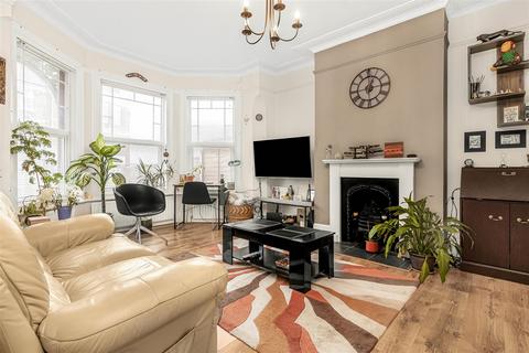 1 bedroom maisonette for sale, Burnley Road, Dollis Hill