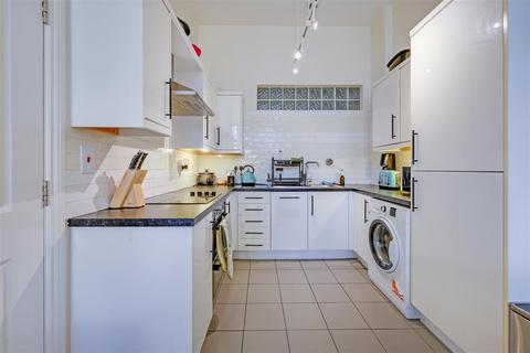 2 bedroom flat for sale, Cooper Road, Dollis Hill