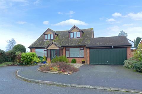 4 bedroom detached house for sale, Cedars Drive, Off Ellesmere Road, Shrewsbury