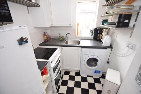 1 bedroom flat for sale, Compton Street, Eastbourne BN21