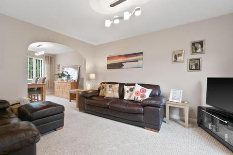 3 bedroom end of terrace house for sale, Torburn Avenue, Giffnock, G46