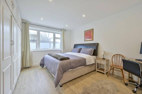 2 bedroom flat to rent, Trinity Road, Wimbledon, London, SW19