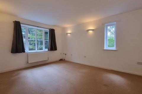 2 bedroom flat to rent, The Sidings, Hagley