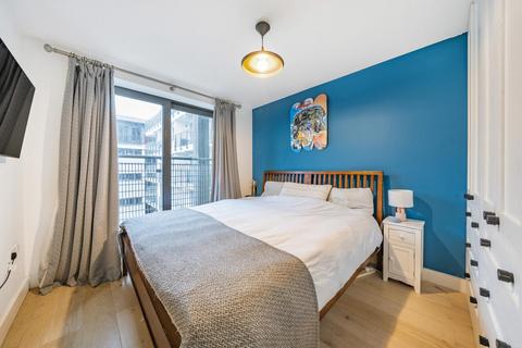 2 bedroom flat for sale, Sumner Road, Peckham