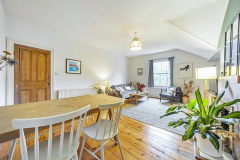 2 bedroom flat for sale, Tyrwhitt Road, Brockley