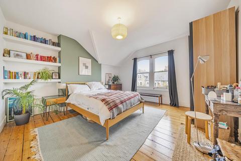 2 bedroom flat for sale, Tyrwhitt Road, Brockley