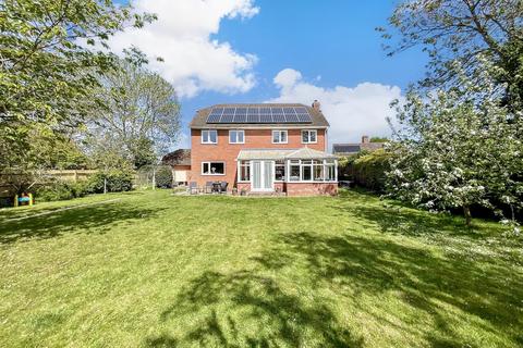 4 bedroom detached house for sale, The Street, Appledore, Ashford, Kent