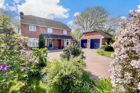 4 bedroom detached house for sale, The Street, Appledore, Ashford, Kent