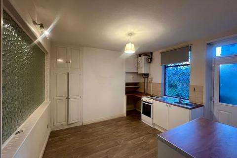 2 bedroom house to rent, Thornton Street, Burley in Wharfedale, Ilkley, UK, LS29