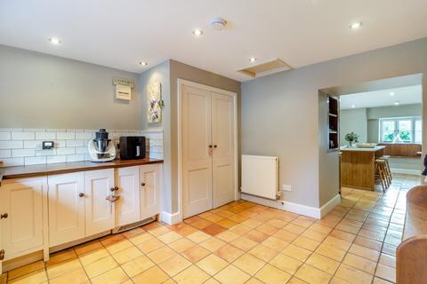 3 bedroom detached house for sale, Ton Road, Llangybi, Usk