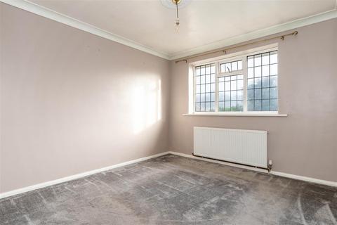 27 Darsway, Castle Donington, Derby, DE74 2RZ