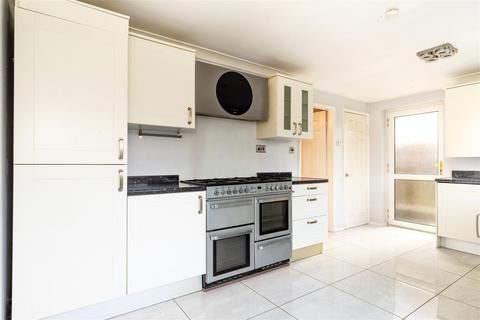 27 Darsway, Castle Donington, Derby, DE74 2RZ