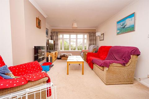 3 bedroom semi-detached house for sale, Amberstone Close, Hastings