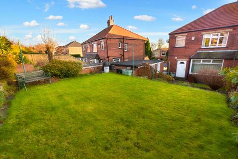 3 bedroom semi-detached house for sale, Lynwood View, Leeds, West Yorkshire