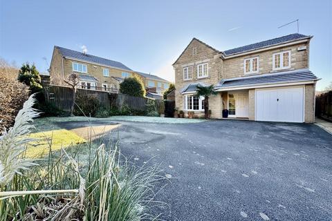 4 bedroom detached house for sale, Thorgrow Close, Fenay Bridge, Huddersfield, HD8 0FY