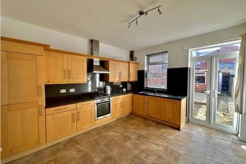 3 bedroom terraced house for sale, Spring Street, Barnsley, South Yorkshire