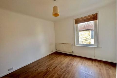 3 bedroom terraced house for sale, Spring Street, Barnsley, South Yorkshire