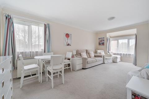 1 bedroom flat for sale, Priestley Way, Middleton-On-Sea, PO22