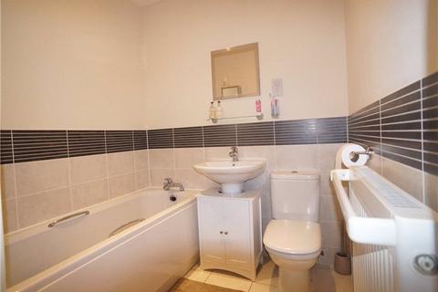 2 bedroom apartment to rent, Cloudeseley Close, Sidcup