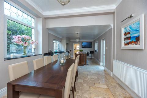 6 bedroom detached house for sale, Sketty Road, Swansea