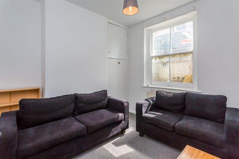 4 bedroom semi-detached house to rent, Franklin Street, Brighton