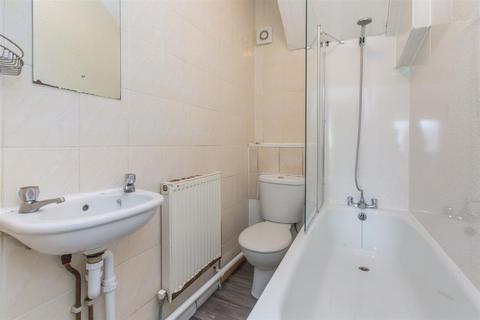 4 bedroom semi-detached house to rent, Franklin Street, Brighton