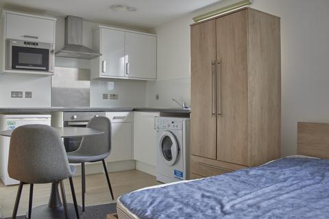 1 bedroom flat to rent, 140A Whiteladies Road, Bristol BS8