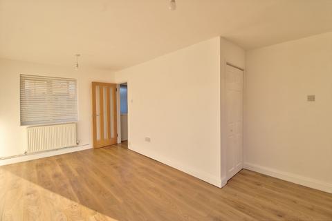 2 bedroom end of terrace house to rent, Harlow CM18