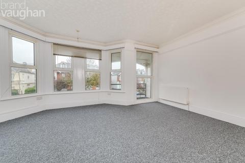 Studio to rent, Church Walk, Worthing, West Sussex, BN11