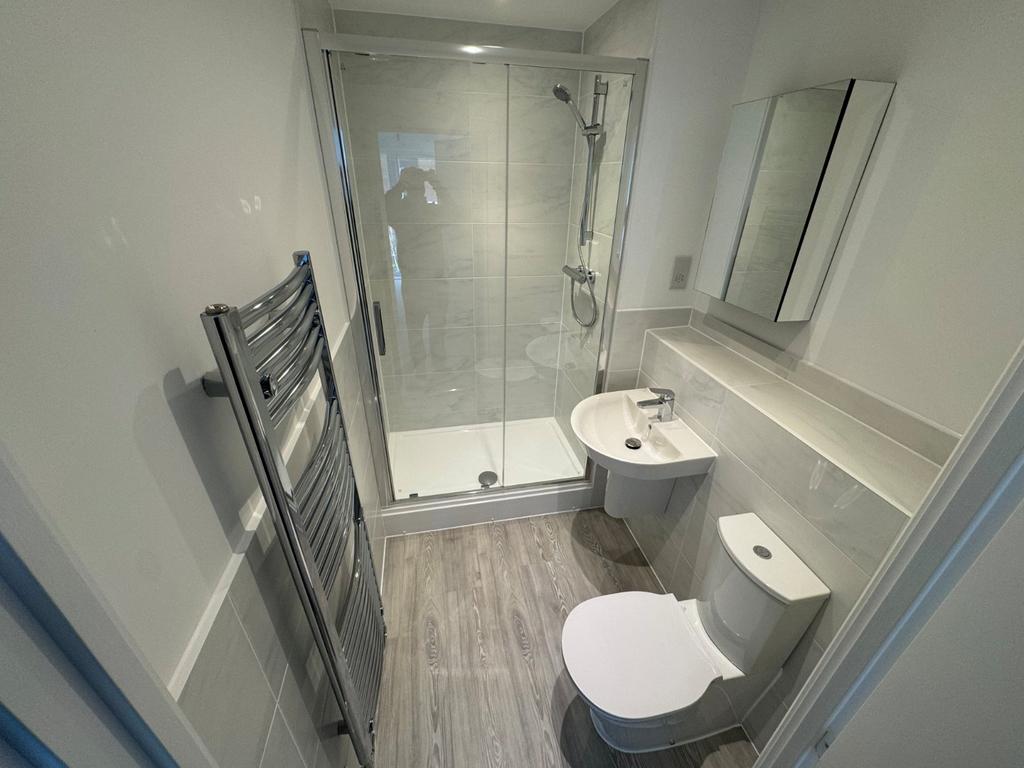 Ensuite Shower Room