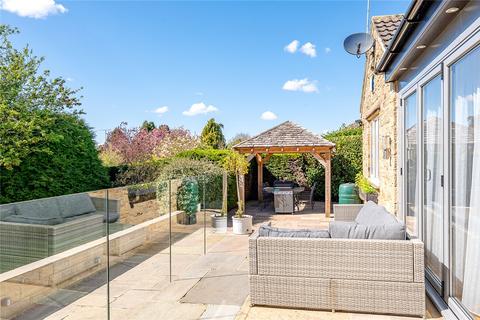 Holly Court Crabtree Green, Collingham, Wetherby, LS22 5AB