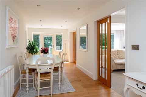 Holly Court Crabtree Green, Collingham, Wetherby, LS22 5AB