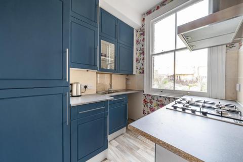 1 bedroom flat for sale, Essex Road, Acton