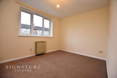 1 bedroom flat to rent, Intalbury Avenue, Aylesbury