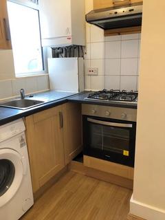 2 bedroom flat to rent, Chichele Road, Willesden Green