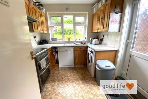 10 Highside Drive, Sunderland, SR3 1UW