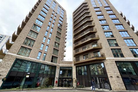 Hive House, Verdo, Kew Bridge, Brentford, TW8