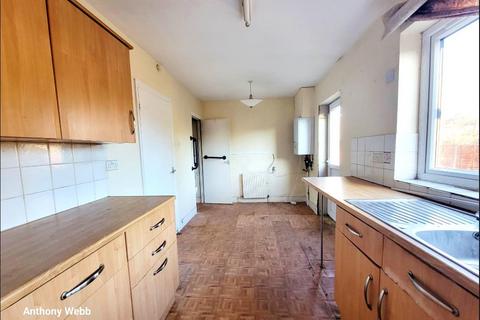 2 bedroom end of terrace house for sale, Great Cambridge Road, Edmonton, London N9