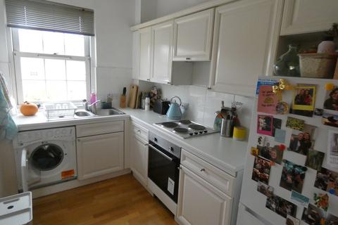 2 bedroom flat to rent, Elizabeth Square, London SE16